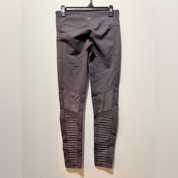 ALO Yoga Moto Leggings - Picture 2 of 6